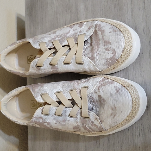 Spenco Shoes - Spenco Taupe Comfort Slip Ons